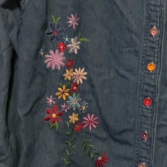 Large Denim Embroidered Button Down Shirt - Picture 3 of 8
